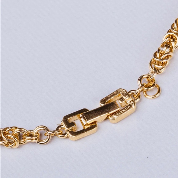 Givenchy 1980's Long Gold-plated byzantine link long necklace - Picture 4 of 5